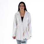 جاكيت جلد بقصة واسعة