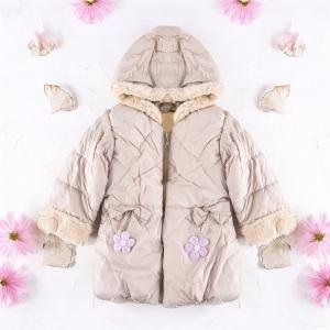 جاكيت شتوي  مع زينة زهرية