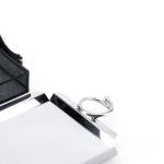 صينية فاخرة للحلويات الهندية بمقبض مسمار على طراز كارتييه، غطاء قماش قطني