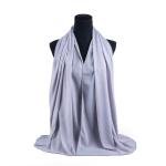 شيلة شيفون مع قطن بحواف مخيطة بدقة - رمادي فاتح