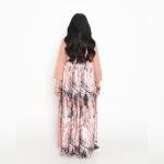 دراعة استقبال مع شك جينز ماكس مارا من الأمام وحرير ملون من الخلف