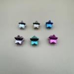 مشابك شعر صغيرة بشكل نجمة معدنية أنيقة، لامعة، وتثبت الشعر بثبات