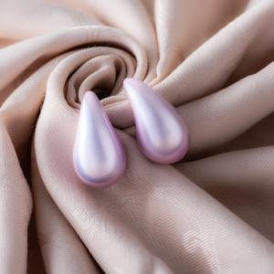 أقراط دمعة اللؤلؤ اليدوية الوردية الباستيلية