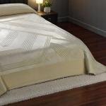 بطانية مورا الإسبانية بنعومة فاخرة (42 كريما)