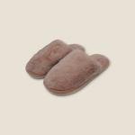 نعال منزلي ناعم للنساء راحة دافئة وأنيقة في كل خطوة