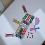 Cute Animal Play Dough Bucket Set - 12 Vibrant Colors with Fun Molds and Easy-Carry Drip-Lid Design