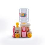 لعبة موزع المياه الصغير على شكل قطار