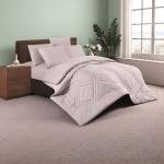 طقم مفارش مورا إسبانيا "سيرين سكوير" – 6 قطع بنقشة مربعات غير لامعة ولمسة عصرية هادئة (مجموعة ستار لاين)