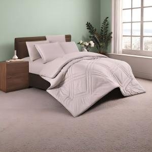 طقم مفارش مورا إسبانيا "سيرين سكوير" – 6 قطع بنقشة مربعات غير لامعة ولمسة عصرية هادئة (مجموعة ستار لاين)