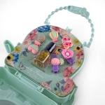 Carriage Beauty & Accessories Set