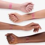 إيسنس أحمر الشفاه المتغير اللون