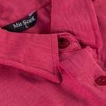 قميص فاخر بأزرار أمامية وجيوب مزدوجة وياقة كلاسيكية