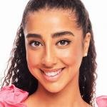 إيسنس آيلاينر سائل أسود شديد، مقاوم للبهتان، رأس دقيق