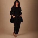 بنطلون نسائي بخصر مرتفع مع حزام أناقة بلا مجهود وراحة طوال اليوم