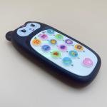 هاتف تعليمي موسيقي بتصميم دب