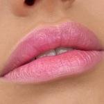 إيسنس أحمر الشفاه المتغير اللون