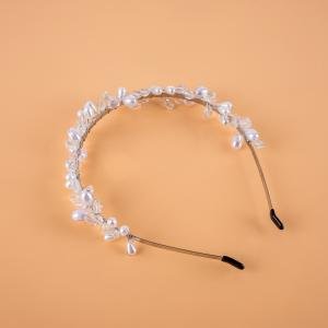 طوق الشعر الأنيق باللؤلؤ والكريستال بتصميم الأوراق