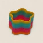 لعبة الربيع بألوان قوس قزح – الشكل المتموج